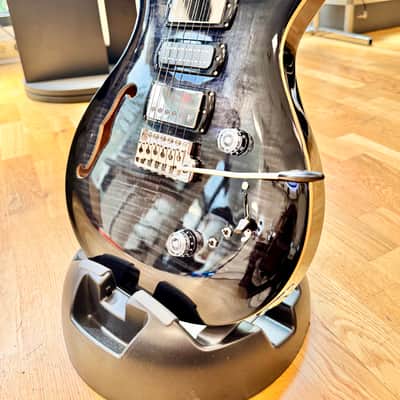 PRS SE Special Semi-Hollow image 2