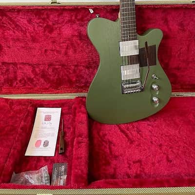 Tao T-Bucket 2017 Lincoln Green Serial # 34 "Emerald City Queen" COA & OHSC Included (Authorized Dea image 20