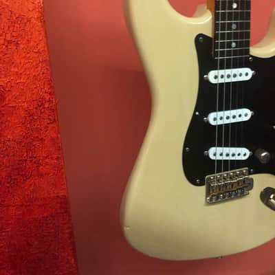 Bill Lawrence BC2E-80G Prince Madcat Masterbuilt Vintage Stratocaster Fender Beater image 3