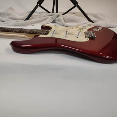 Squier Affinity Series Stratocaster with Rosewood Fretboard 2004 - 2013 - Metallic Red image 6
