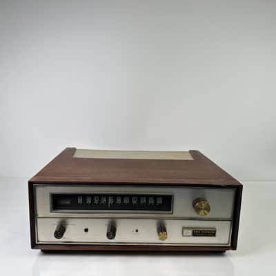 The Fisher FM-100-C Tuner Tube Stereo Receiver