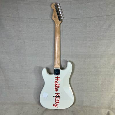 Squier Hello Kitty Stratocaster 2025 White Electric Guitar image 5