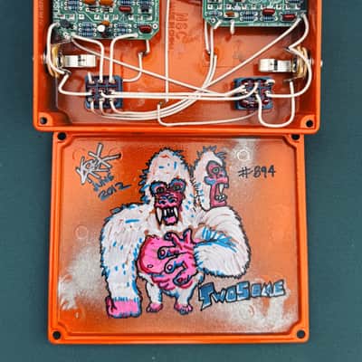 Blackout Effectors Twosome Fuzz 2012 - Orange image 2