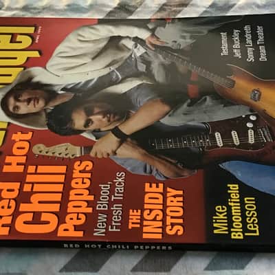 Guitar Player Magazine Back Issue April 1995: Red Hot Chili Peppers image 2