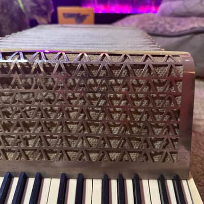 *Taking Offers* Hohner Imperial III Piano Accordion 26-Key 1930-1939 - Ivory/White image 21