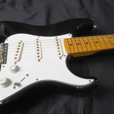 Fender Japan ST57M-US (2012) MIJ – Black, Medium Scale, Made in Japan Stratocaster image 8