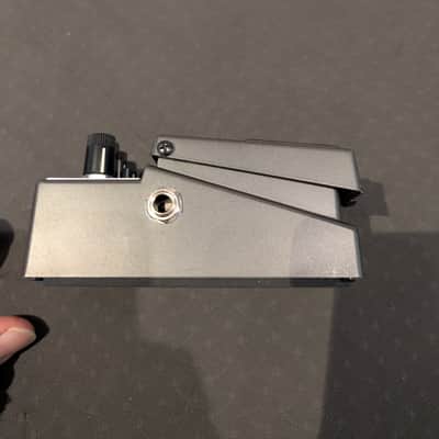 Boss MT-2 Metal Zone (Silver Label) 1991 - Present - Black image 4