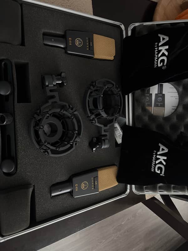 AKG C414 XLII/ST Stereo Matched Pair