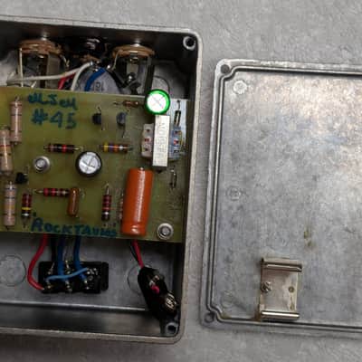 Early ROCTAVIOS Octave Fuzz Effects Pedal By MJM Guitar FX - Jan 2002 image 9