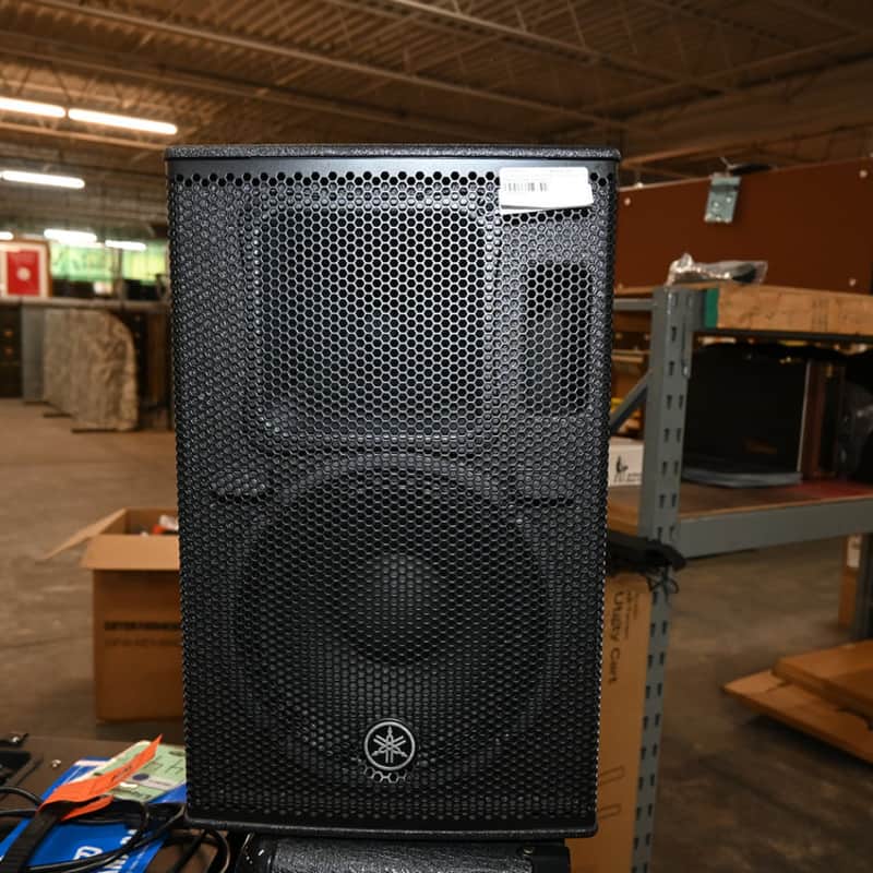 Yamaha DHR10 Series Powered Loudspeakers 700w 10inch image 1