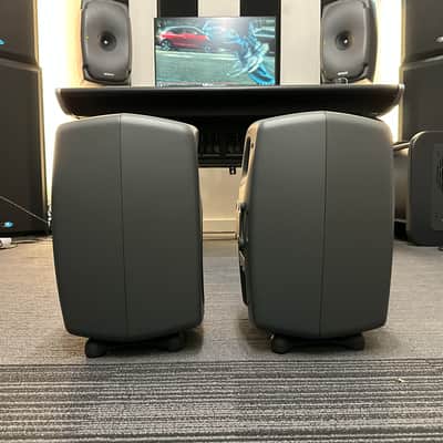 Genelec 8050BPM 8" Powered Nearfield Studio Monitor PAIR image 8