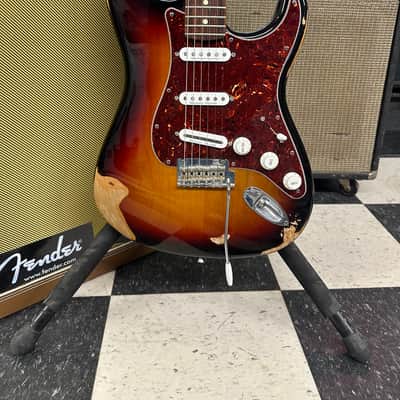 Fender American Standard Stratocaster with Rosewood Fretboard 2013 - 3-Color Sunburst image 4
