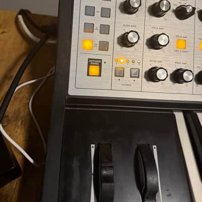 Moog Sub Phatty 2010s - Black image 3