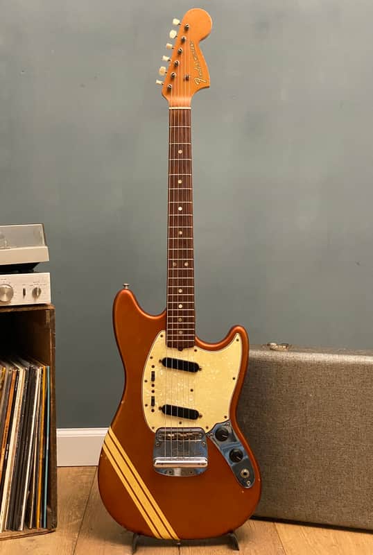 Fender Mustang Competition