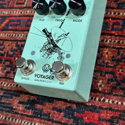 Walrus Audio Voyager MKII Preamp / Overdrive - Seafoam image 2