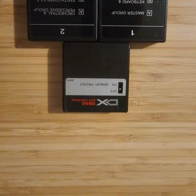 Yamaha DX7 Accessory : 2 Cartridges ROM / 1 Cartridges RAM + Sound Bank Sysex