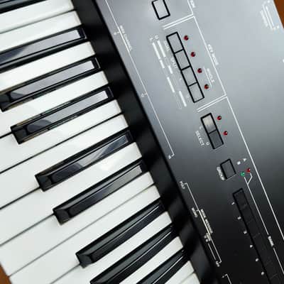 Roland MKB-200 61-Key MIDI Keyboard Controller for MKS-70 MKS-80 vintage gear collectable image 7