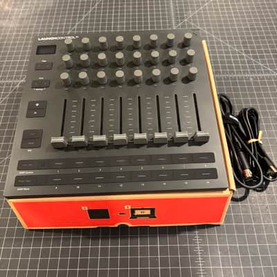 Novation Launch Control XL MK3 - MINT - w/ LTGEM Hard Case & Box image 2
