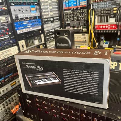 Roland VP-03 Vocoder Boutique Synth with Mic , VP330 module VP03 ,Brand new //ARMENS// image 2