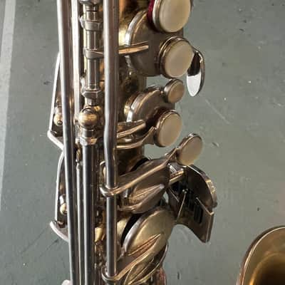 Evette Alto sax image 10