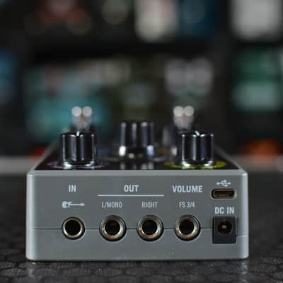 Line 6 POD Express Bass 2024 - Present - Grey / Black image 4