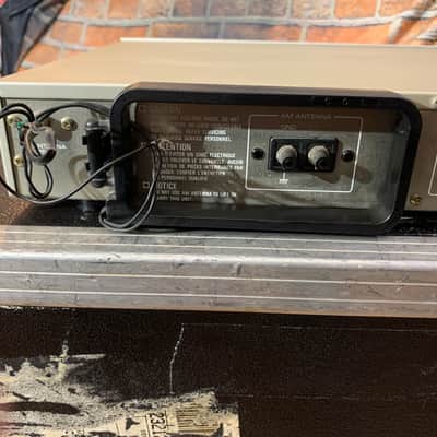 Kenwood KT-9XG 80’s Silver Quartz Synthesizer Tuner image 7