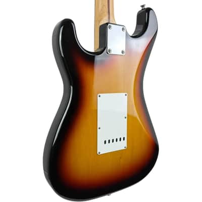 Fender Japan Standard Stratocaster 1994-1995 - Sunburst - Vintage image 5