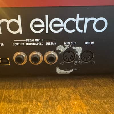 Nord Electro 2 Rack Rackmount Virtual Piano 2002 - 2009 - Red image 5