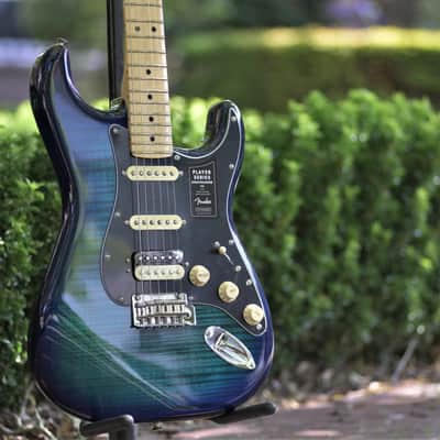 Fender Limited Edition Player Stratocaster® HSS Plus Top - Blue Burst image 7
