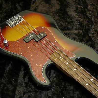 Fender Japan Fretless P-Bass 1999 image 11