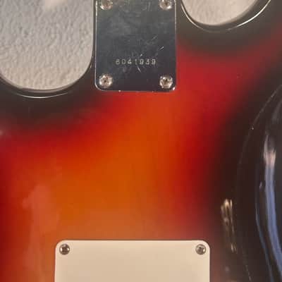 Peavey Raptor I - Stratocaster Style Electric Guitar New Strings Set Uo image 9