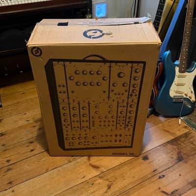 Moog Model 10 image 4
