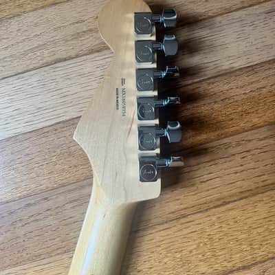 Fender Stratocaster Neck Pau Ferro 9.5 radius 22 frets with Hardware image 7