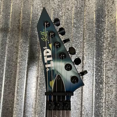 ESP LTD KH-WZ Kirk Hammett White Zombie Graphic EMG Guitar & Case LKHWZ #3630 Used image 4