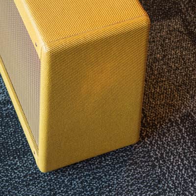 Headstrong Blue Lamp 1x12 Combo Amplifier image 4