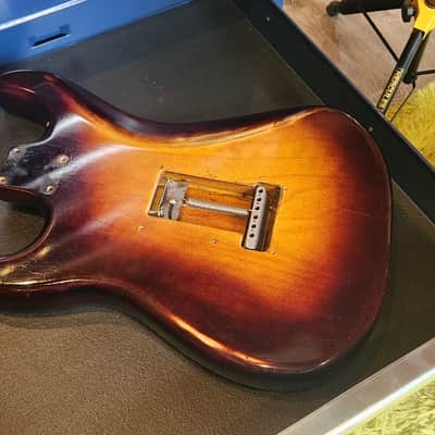 Warmoth Sunburst Stratocaster Guitar Body * Relic * with 2 Point Tremolo Bridge Included image 15