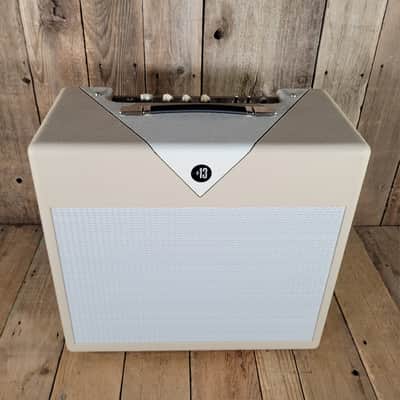 Divided by 13 CJ11 Combo 2025 Factory Upgrade Celestion Blue - Vintage Vanilla tolex with Cream V image 2