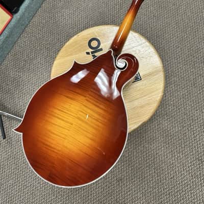 Kentucky KM-855 Artist F-Style Mandolin Amber Burst image 5