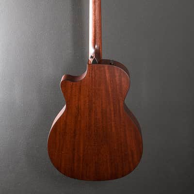 Taylor 324CE Baritone 6 Limited image 5