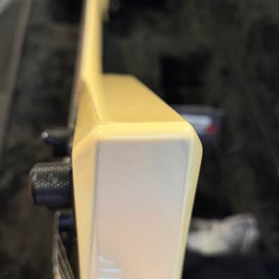 Jackson Pro Series RR5 Rhoads Ivory with Black Pinstripes HSC image 16