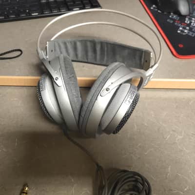 Sony MDR-F1 Open Back Headphones image 4