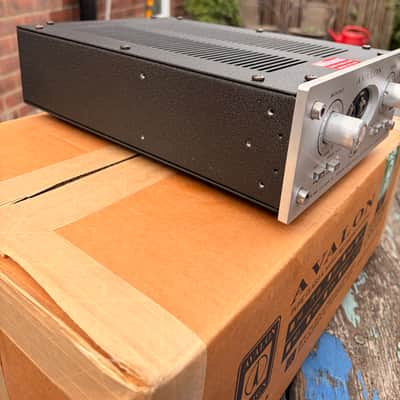 Avalon U5 Direct Box / Instrument Preamplifier 2010s - Silver image 2