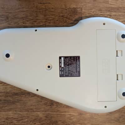 Suzuki Omnichord OM-300 Around 1996 - White image 4