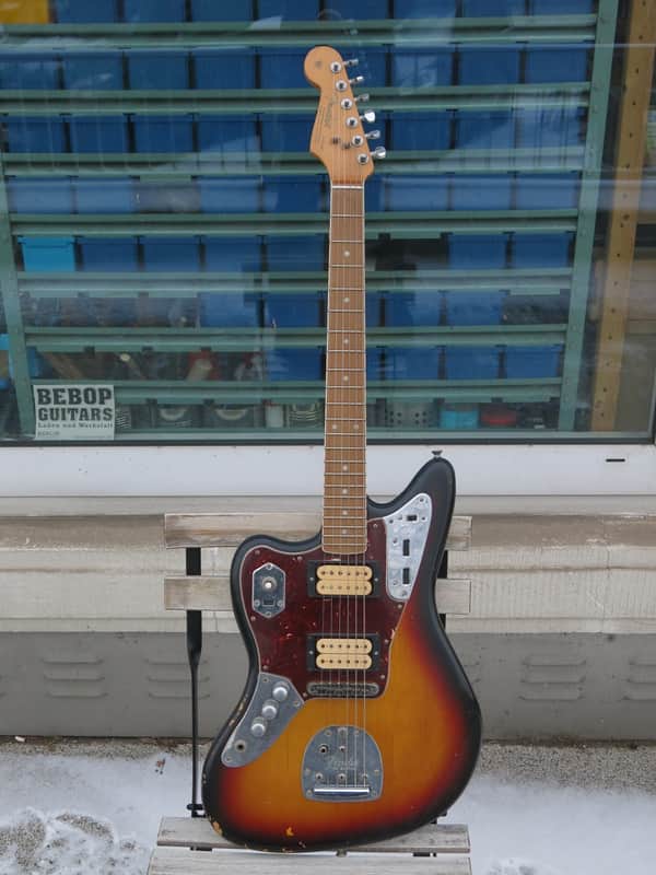 Fender Jaguar Kurt Cobain Artist Signature LH, sunburst - ++ exactly aged like the original one! ++