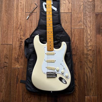 2011 Fender ST-57 Stratocaster ‘57 Reissue Vintage White MIJ Japan image 17