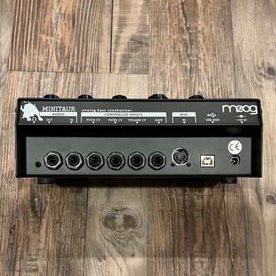 Moog Minitaur Rev2 TBP002 - Black image 5