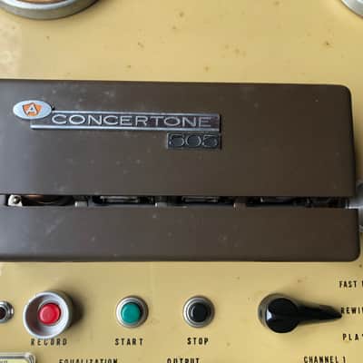 Vintage Vacuum Tube Analog Reel Tape Recorder image 4