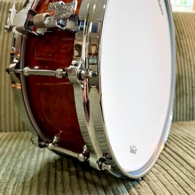 Ludwig Classic Maple Exotic Bubinga 14x5 Snare — Tube Lugs, Die-Cast Hoops, P86 image 12