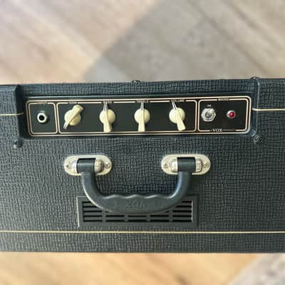 Vox AC4C1-12 4-Watt 1x12" Combo Amp image 3
