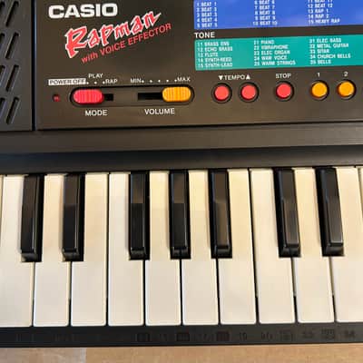 Casio RAP-1 32-Key Keyboard 1990 - 91 Excellent Condition with mini Microphone image 5